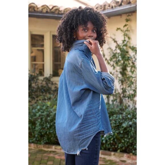 FRANK & EILEEN Sz M Medium Vintage Stonewashed Distressed Denim Eileen Shirt Top - Picture 6 of 10